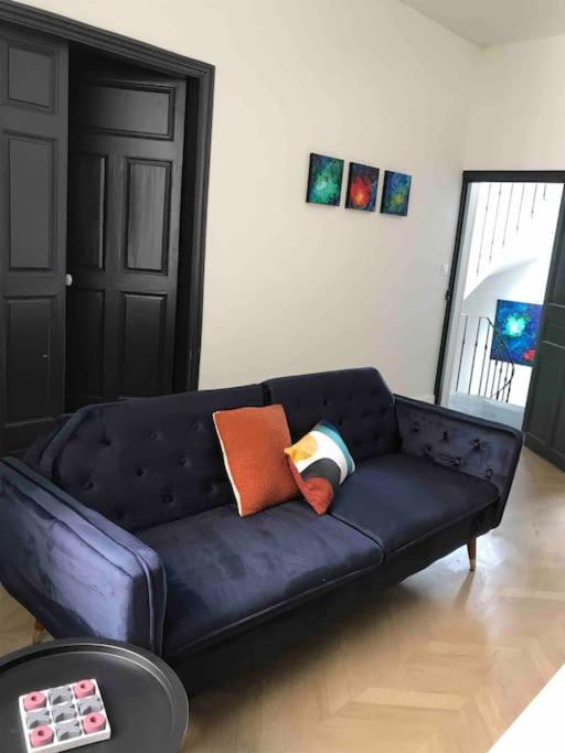Grand Appartement En Maison De Ville Valréas Dış mekan fotoğraf