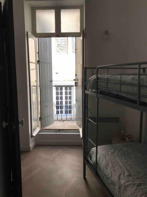 Grand Appartement En Maison De Ville Valréas Dış mekan fotoğraf