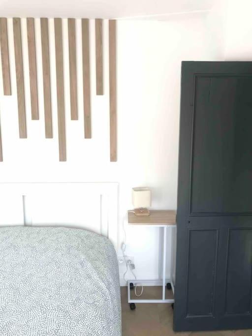 Grand Appartement En Maison De Ville Valréas Dış mekan fotoğraf